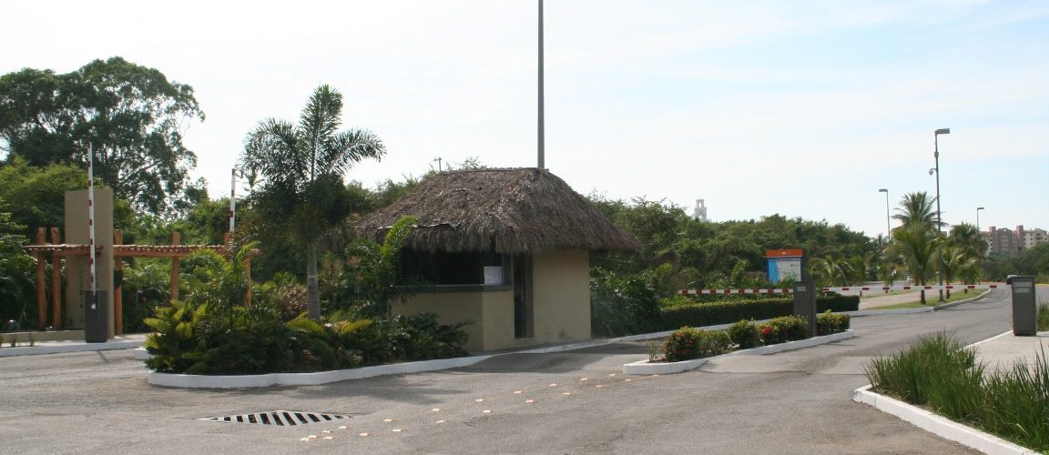 acceso 32 (Medium) acceso 32 (Medium)